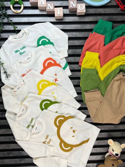کد  3251 طرح خرس سفید سایز  35 تا 40 تا 45
