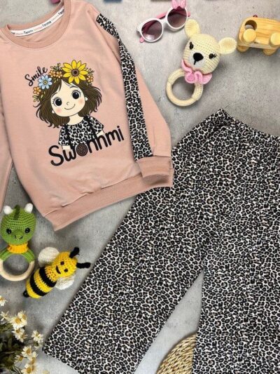 کد 3414 سایز 45 تا 50 ست دخترانه طرح دخترک گل SNOWhmi پارچه دورس
