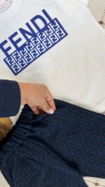 کد ۵۳۵۲ سایز ۴۵/۵۰/۵۵ تیشرت شلوارک پسرانه طرح FENDI پارچه پنبه سوپر با شلوارک جیب دار کمر غلفتی پارچه فندی کامپیوتری با کیفیت عالی - Image 3