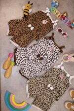 کد ۰۲۹۴ سایز ۳۰/۳۵ تاپ شلوارک پلنگی دخترانه پارچه کش پنبه پلنگی با کیفیت بی نظیر - Image 2